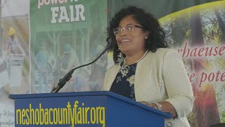 Candidate for Lt Governor Tiffany Longino speaks at 2023 Neshoba County Fair [upl. by Relyuhcs]