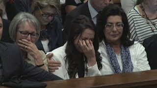 Emotional Oscar Pistorius breaks down in court describing the moment he found Reeva Steenkamp [upl. by Hilary851]