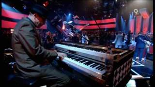 Madness  Clerkenwell Polka Live  Jools Holland 2009 [upl. by Ernald44]