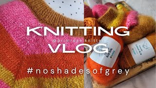 Knitting Vlog29 primroseknittermój sposób na dekolt i rzędy skrócone noshadesofgrey hobbiiyarn [upl. by Magdalene]