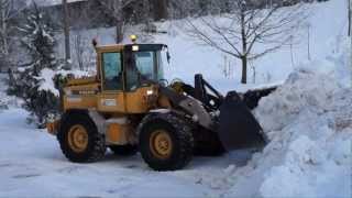 Volvo L50C  Loading Snow  HD [upl. by Anoirb]