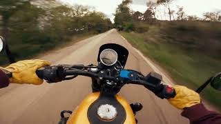 riding through Gravina in Puglia  Moto Guzzi V7 III [upl. by Auehsoj]