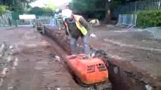 Rammax Trench compactor roller action accident crazy driver Grabenwalze Truck Excavator Rammax [upl. by Vita]