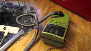 Holland Electro 4300 vacuum cleaner 1982 [upl. by Phene]