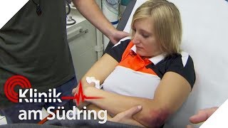 Frau will sich nicht ausziehen  Arzt vermutet das Schlimmste  Klinik am Südring  SAT1 TV [upl. by Nesto153]