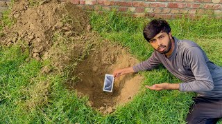 Brand New iPhone 15 Pro Max Zameen Mein Gaar Diya 😱 [upl. by Fidela]