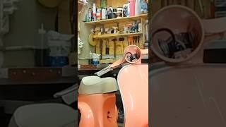 Montaggio serbatoio sella e manopoleFull Restoration Piaggio Vespa 50 L vespa mechanic piaggio [upl. by Roma223]