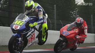 Casey Stoner vs Valentino Rossi MotoGP 2007 Catalunya [upl. by Otter923]