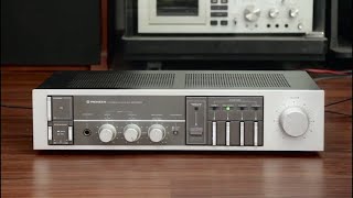 Pioneer SA550 Integrated Amplifier  Demo Test [upl. by Milly928]