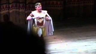 Giuseppe Giacomini canta Celeste Aida 1996 live private rfilm [upl. by Niai593]