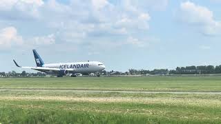 Icelandair 767 landing [upl. by Eimarej]