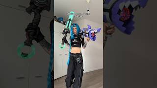 Fishbones supremacy but Ekko‘s Bat is too cool ngl cosplay jinx lol [upl. by Xymenes]