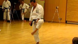 Sensei Kagawa demonstrates parts from kata kankudai [upl. by Charteris464]