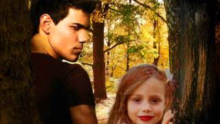 Renesmee and Jacob Love at first sight [upl. by Lekram951]