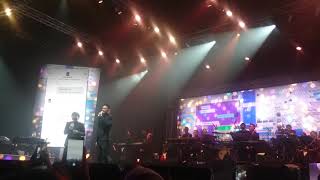 Arsy Widianto amp Hedi Yunus  Suratku Konser Inspirasi Cinta Yovie [upl. by Bremer]