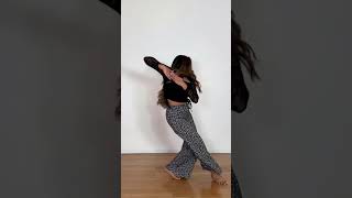 Bole Chudiyan  K3G  Anusha Hussaini Choreography [upl. by Ayik197]