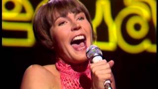 Helen Reddy  I Am Woman 1971 [upl. by Setiram]