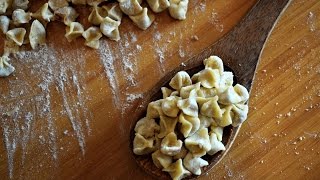 Kayseri Mantısı Nasıl Yapılır Turkish tradational meat pasty recipe [upl. by Elyr]