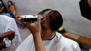 Beautiful model shaves off all her hair at barbershop [upl. by Alael]