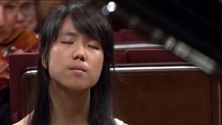 Kate Liu – Piano Concerto in E minor Op 11 final stage of the Chopin Competition 2015 [upl. by Chelsey]