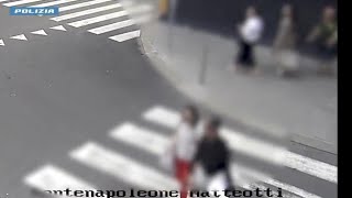 Così il ladro strappa lorologio a un turista in centro a Milano [upl. by Ahsenit]