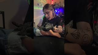 Te haces tu primer tattoo asmr humor tattoo [upl. by Eirehc]