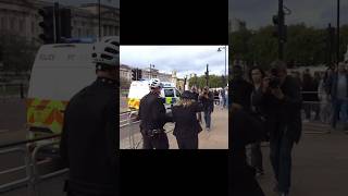 Samen met de Daily Mail zakkenrollers gespot in London pickpocket london [upl. by Wellesley]