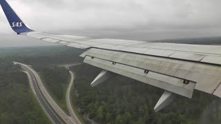 SAS 737700 Awesome Landing at Gothenburg Landvetter [upl. by Pinette]