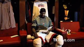 LeBRON JAMES READING JAYZ DECODED BOOK PRE GAME 4 NBA FINALS 2012 [upl. by Akvir]