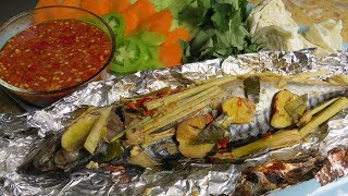 Awesome cooking Grilled fish using Aluminum foil អបត្រីសាបាក់​  Kimyee Ros Cooking [upl. by Fruma]