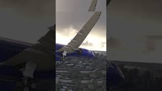 B 787 da Southwest Airlines tem problemas no motor aviation automobile boeing landing [upl. by Ranitta644]