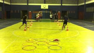 Treinamento de Futsal Condução de bola Jogo da velha humano [upl. by Jabez708]