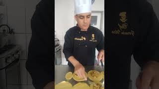 así se rellena las empanadas sin usar guantes quieres aprender más tips subscribete [upl. by Hanej335]