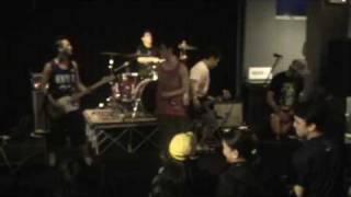 Chicosci Live in Singapore 2009  Horns UpStill Fly [upl. by Tingey108]