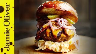 The Insanity Burger  Jamie’s Comfort Food  Jamie Oliver amp DJ BBQ [upl. by Reviel]