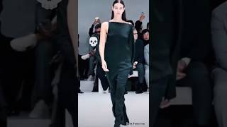 Vittoria ceretti runway walk is totally insane 🥵👠💅🏻vittoriacerettisupermodelviralshorts2024 [upl. by Marta]