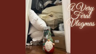 Day 4 Crafts clutter and a lil festive breakdown [upl. by Kaden]