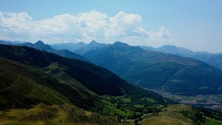 Camping Yelloh Village Le Lavedan à ArgelesGazost  HautesPyrénées [upl. by Tama125]