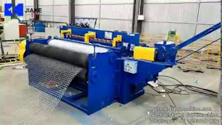 Automatic electro galvanized hot dipped galvanized wire mesh roll welding machine [upl. by Anaeco904]