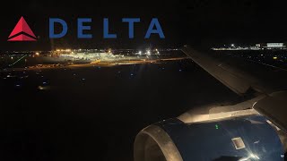 Late Night Approach and Landing in Denver on a Delta Air Lines Airbus A320 [upl. by Petrine]