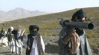 Les Taliban pakistanais affichent leur soutien à lEI [upl. by Evers]