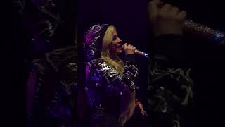 Complicated  Avril Lavigne Live Toronto 160824 [upl. by Myles]