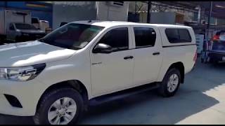 Camper a Ras de Cabina para Hilux 2017  2018 [upl. by Ahsert]