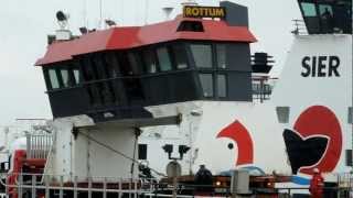 Veerboot MONNIK op Ameland met de oude scheepsbrug van de ROTTUM 8 [upl. by Raimund603]