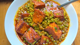 Kashmiri style Mattar paneer recipeMattar te chamanPeas and cottage cheese recipe [upl. by Ludewig]