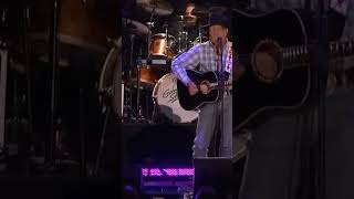 George Strait  Amarillo By Morning popenespanol countrymusiccountry [upl. by Brelje]