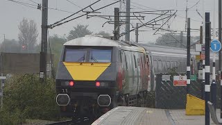 Newark Northgate Railway Station 26102023 [upl. by Niwroc]