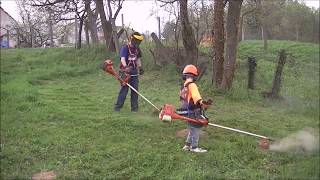 Zsenge tavaszi fűkaszálás vakondtúrásborotválással Kinder Husqvarna BrushCutter mowing work [upl. by Mulry846]