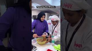 Piping bag Fill krne ka Sahi Tareeka hkrshorts hkrbakingacademy [upl. by Aikar5]