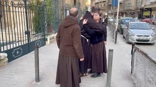 Frailes franciscanos voluntarios en Siria [upl. by Nytsrik]